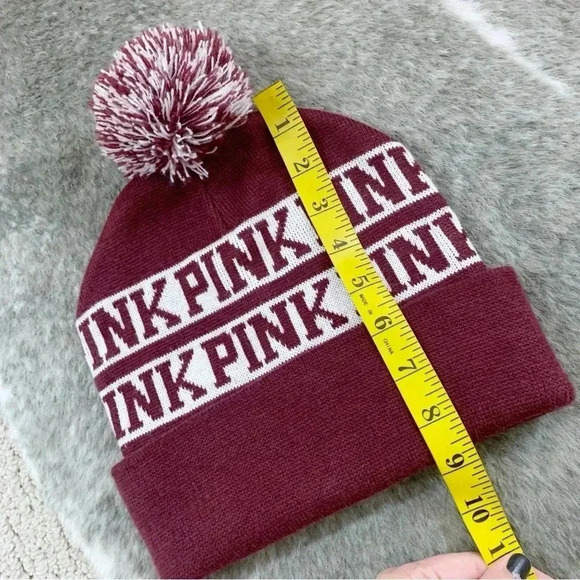 VS PINK Pom Pom Beanie - Picture 7 of 8